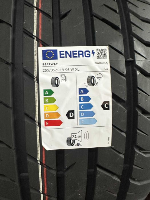 Летен Спорт Пакет BEARWAY 225/40R19 93W XL 255/35R19 96W XL
