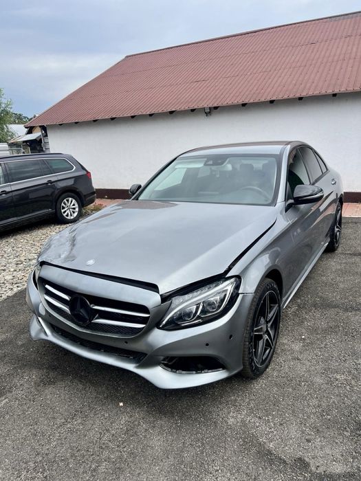 Mercedes C class avariat, AVARIATE