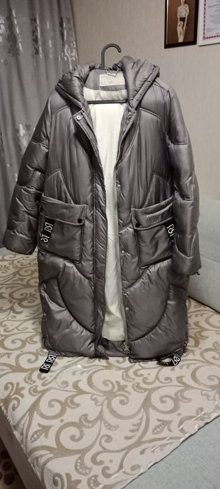 Продам пуховик женский