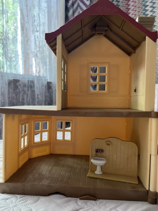 Кукольный дом Sylvanian families