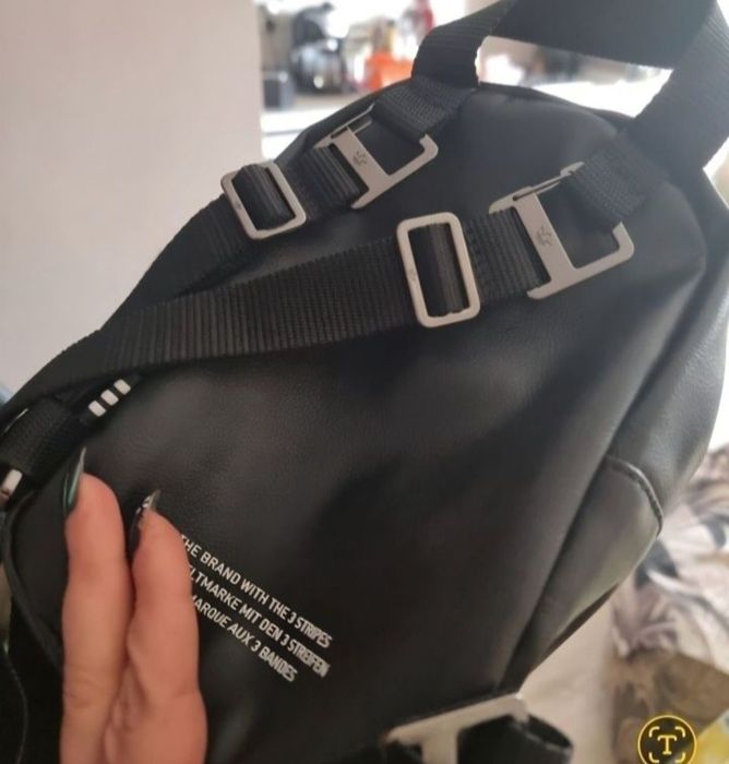 Adidas мини раничка