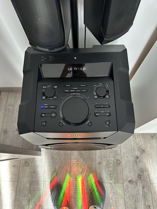 Vand boxa  Sony mhc-gt5d