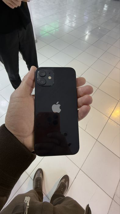Продается Iphone 12