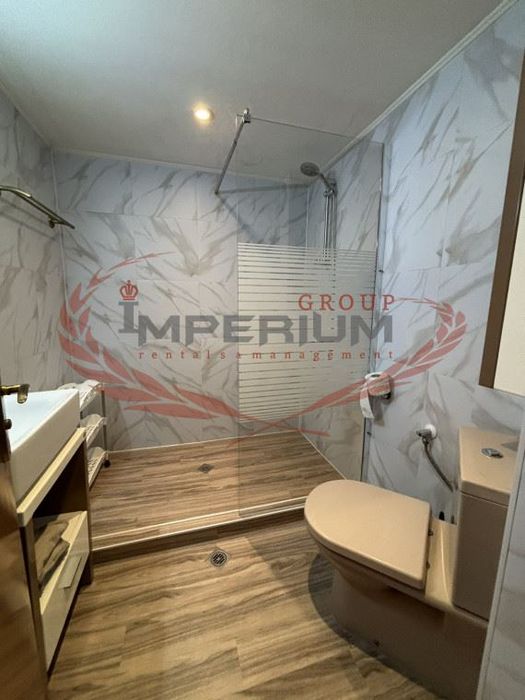 Дава се под наем Двустаен апартамент в Варна, Окръжна болница - 65 кв.м за 459 € - Снимка #1