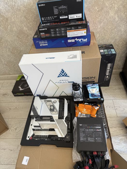 Asrock Z690 Aqua OC (limited edition)