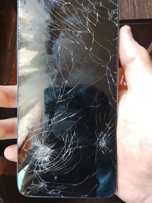 Редми 13 на запчасти