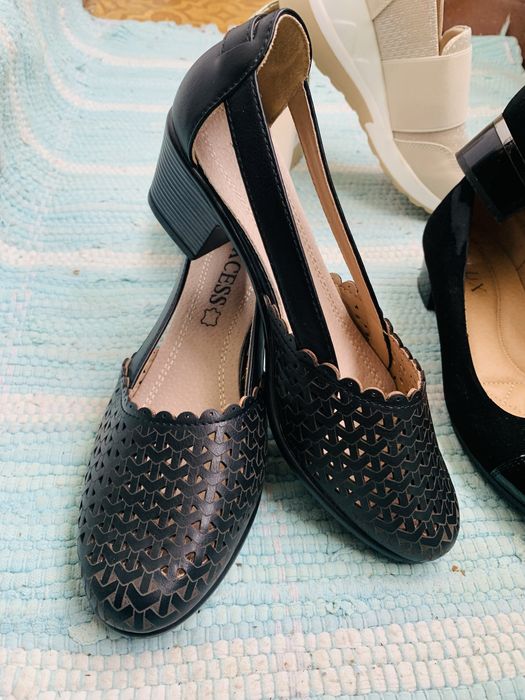 Ежедневни обувки 37 номер 3 чифта за 30лв