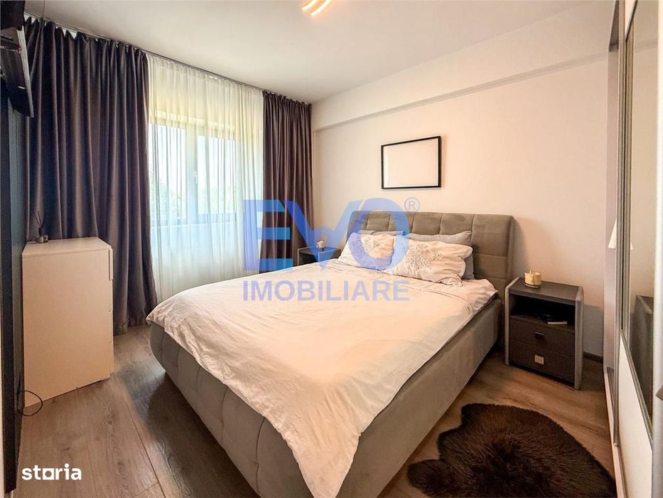 Apartament cu 2 camere, etajul 1, decomandat, geam la baie, zona Rediu