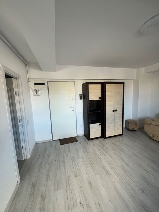 Garsoniera de inchiriat pe termen lung- vis a vis de Tomis Plus