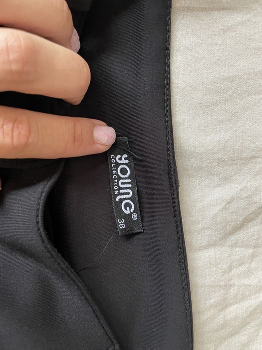 Pantaloni damă negri