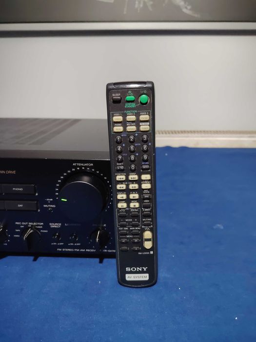 SONY STR-GX70ES FM Stereo Receiver, funcționează numai boxa dreapta