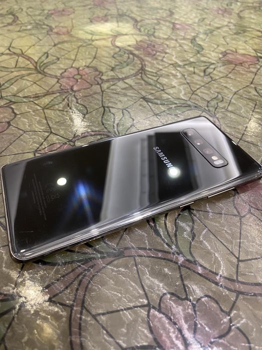 Samsung Galaxy S10+ 128гб