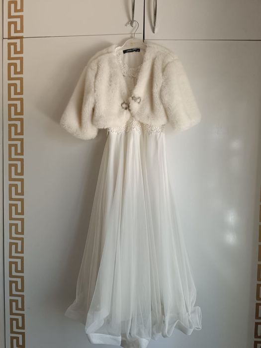 Продаются нарядные платья для девочек