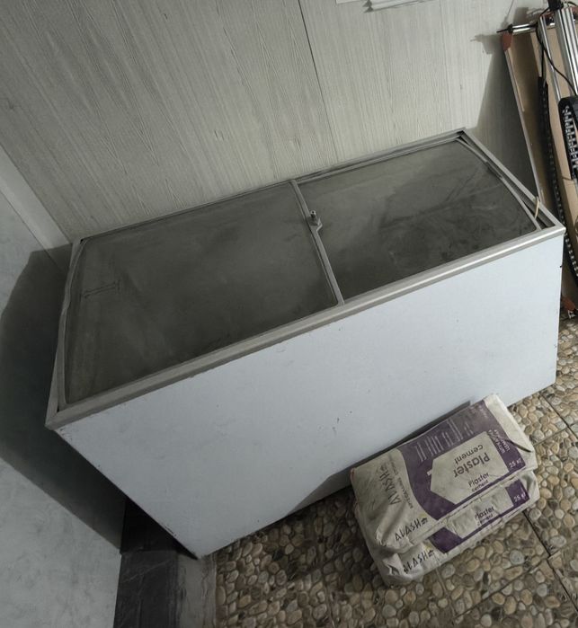 Продам Морозильник торговый, рабочий!