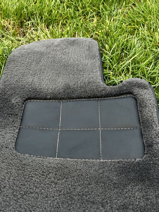 Полик Коврик w221 S classe