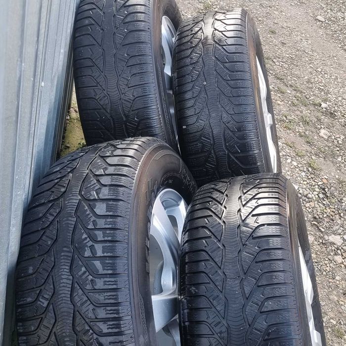 jante originale dacia duster, cu anvelope de iarna 215/65/16