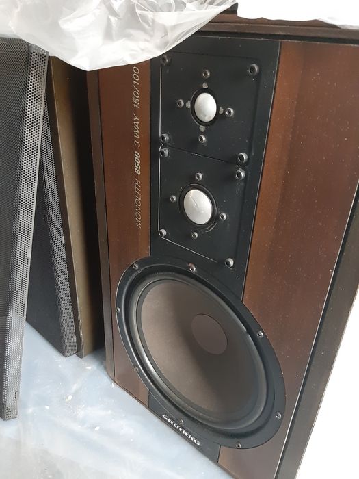 Vand technics su v 460 , plus boxe grundig  monilith 8500