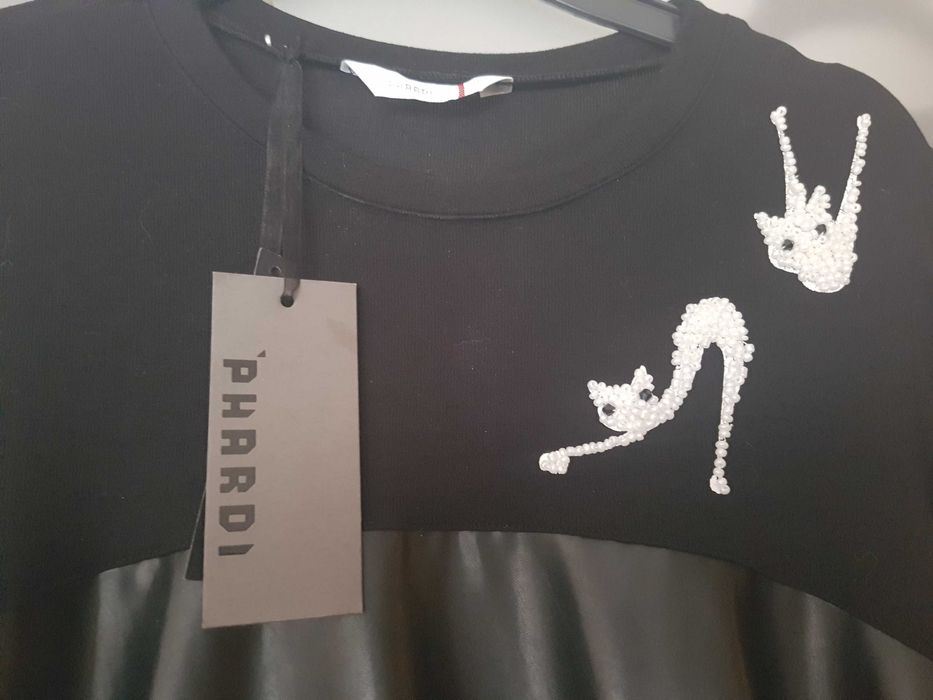 Уникален, бутиков топ PHARDI- комбинация плат и кожа