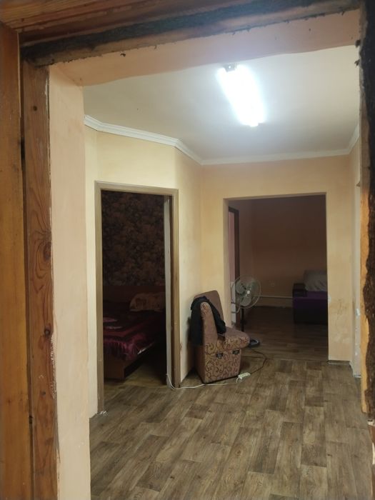 Продам базу с домом