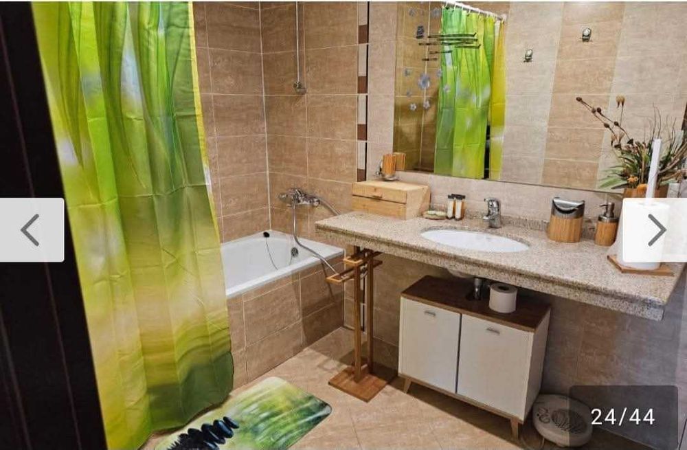 Дава се под наем Тристаен апартамент в Банско - 100 кв.м за 142.8 € - Снимка #6