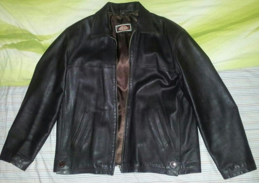 Geaca eleganta de piele barbati marimea XL (46-48),