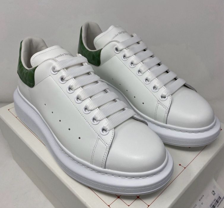 Alexander McQueen 43