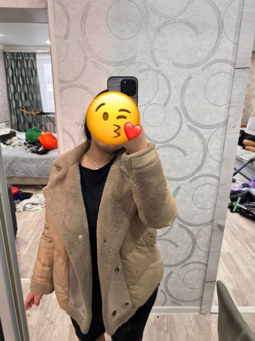 Продам женскую куртку