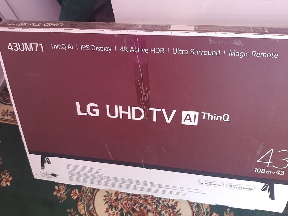 Продам Smart телевизор LG. Разбит экран.