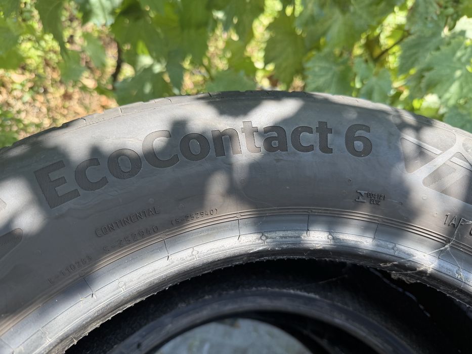 Anvelope vara Continental 215/60/17