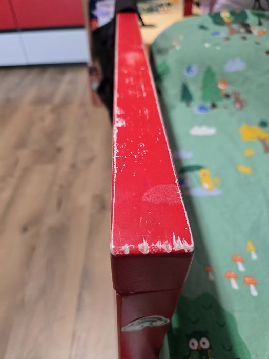 Детско дървено легло къщичка