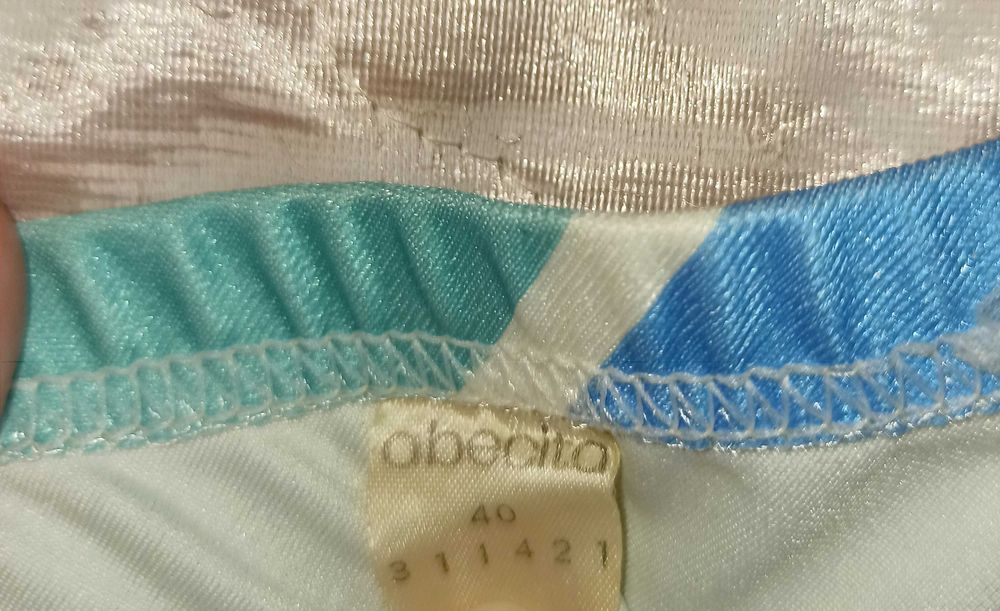 Бански рокля за момиче и дамски на две части