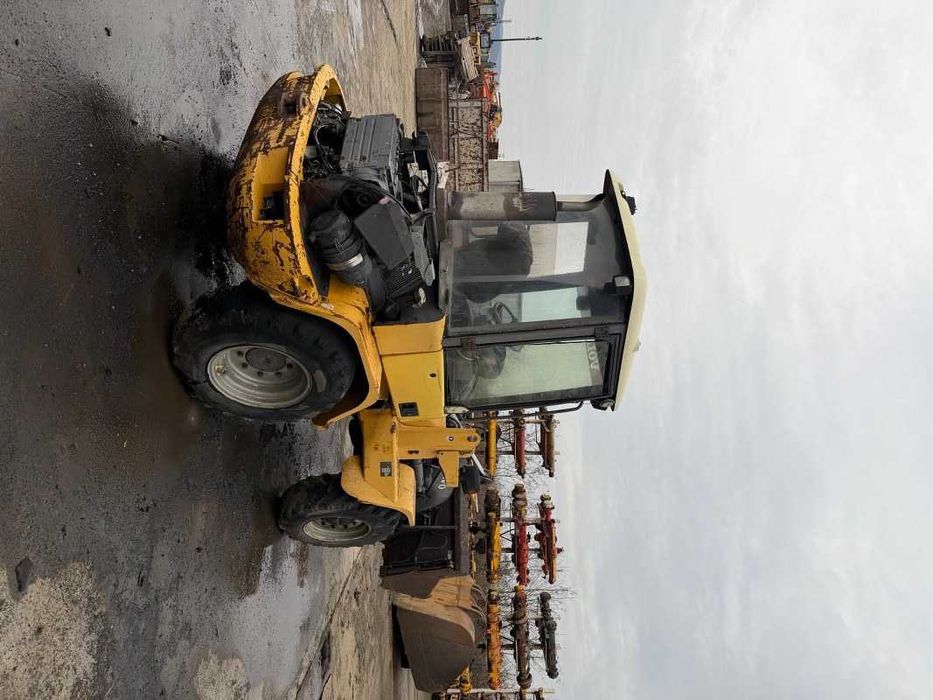 Cilindru hidraulic incarcator frontal vola Volvo L30 B piese