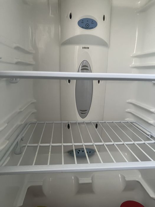 Холодильник.