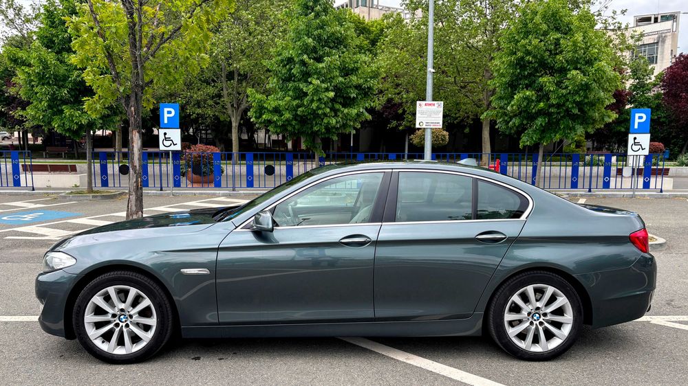 BMW Seria 5 2010 — imagine 3