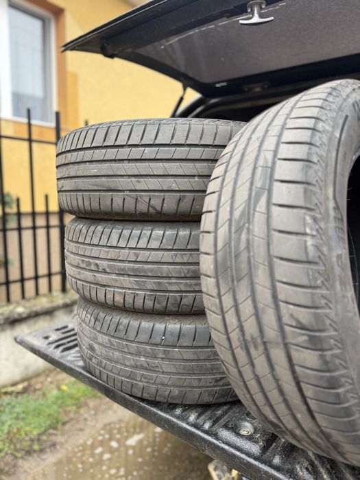 Vand 4 anvelope de vara Bridgestone