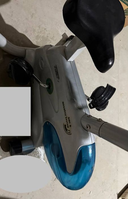 Велотренажер сотилади