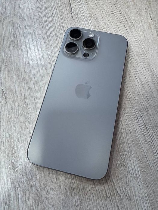 iPhone 15pro max ideal