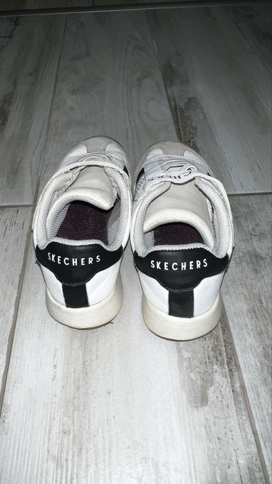 SKECHERS, albi, 32