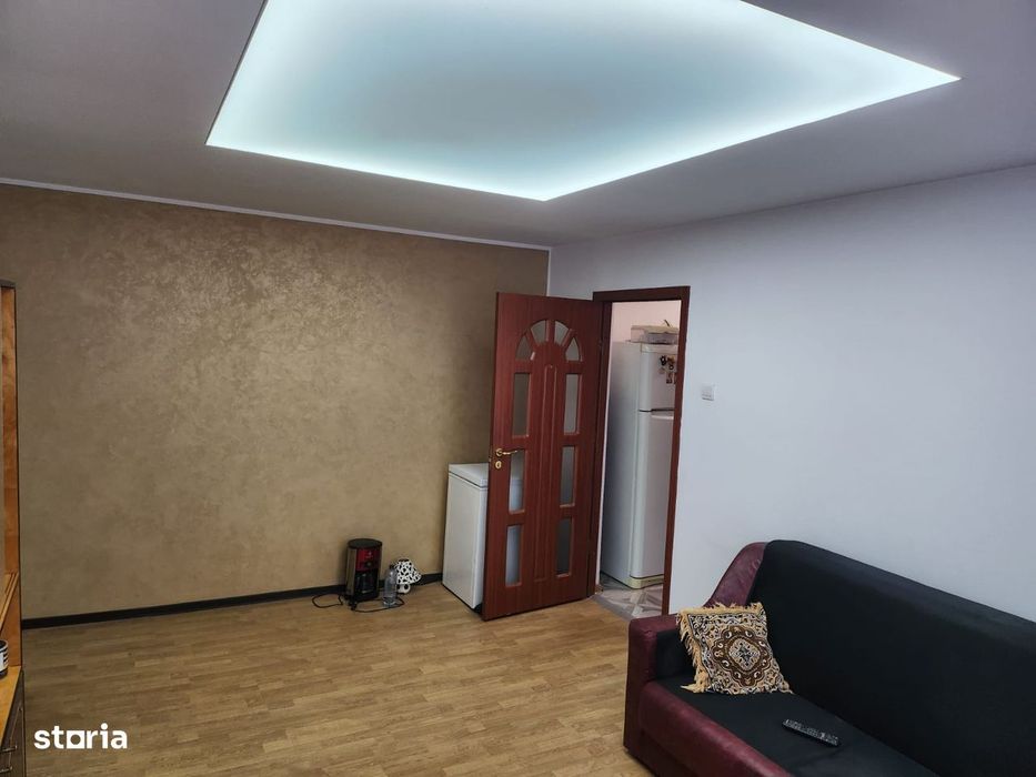 Apartament 3 camere, balcon, Republicii, Bacău