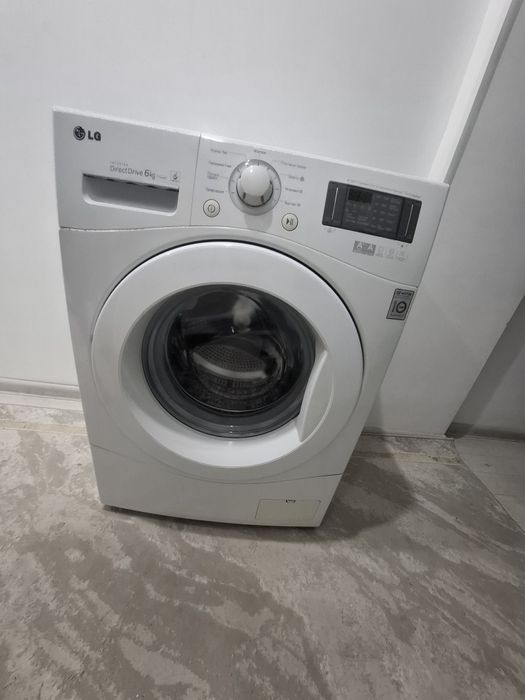 Продаю стиральную машину.