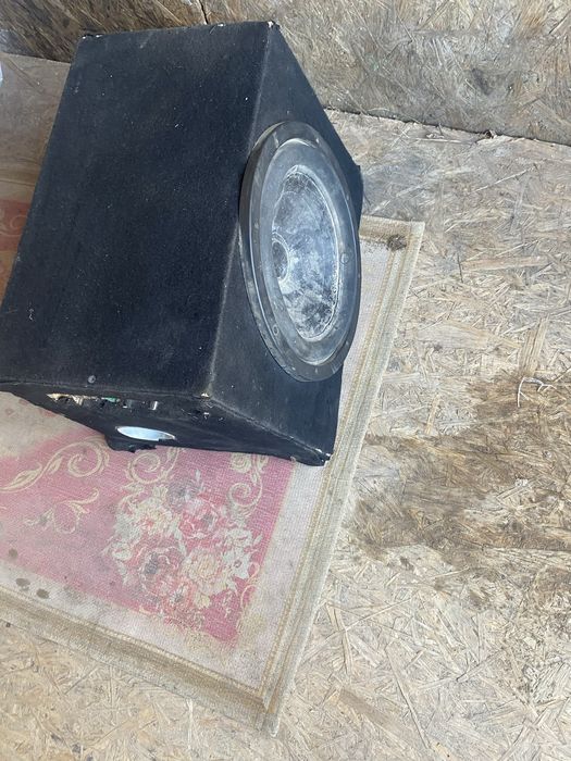 Продам сабвуфер в хорошем состоянии