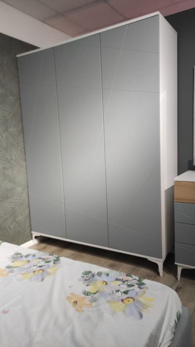 Продам шкаф Альба