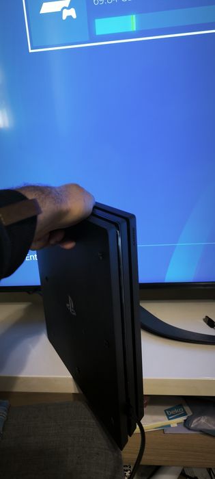 Playstation 4 pro 1tb