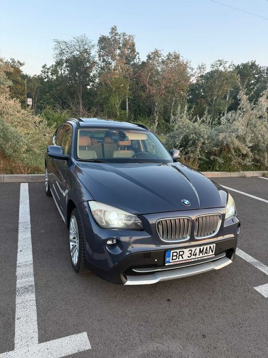 BMW X1 2012 — imagine 2