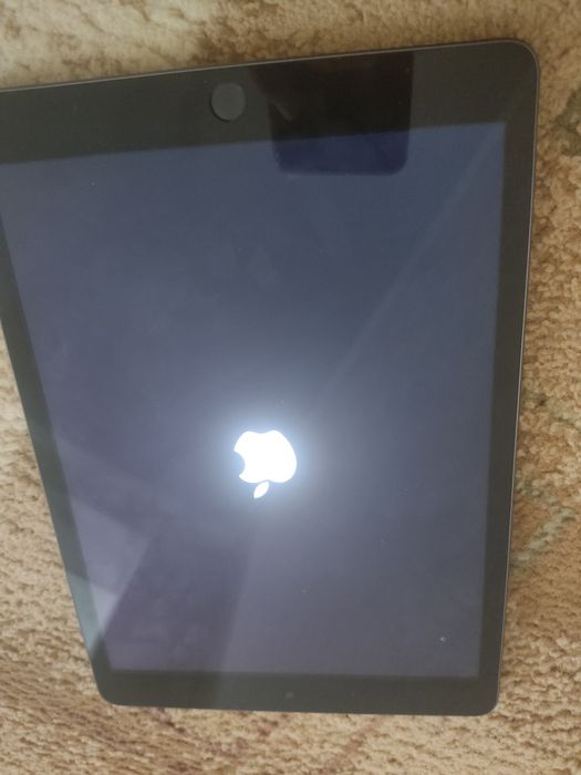 iPad 9 generation 2021 64GB + стилус 1 поколения