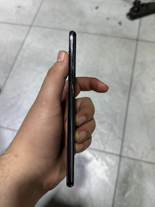 Vivo 21e sotiladi narxini kelishamiza