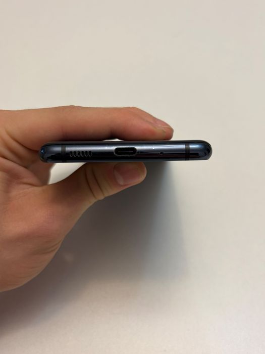 Samsung Galaxy S20 FE (Navy, 128гб)