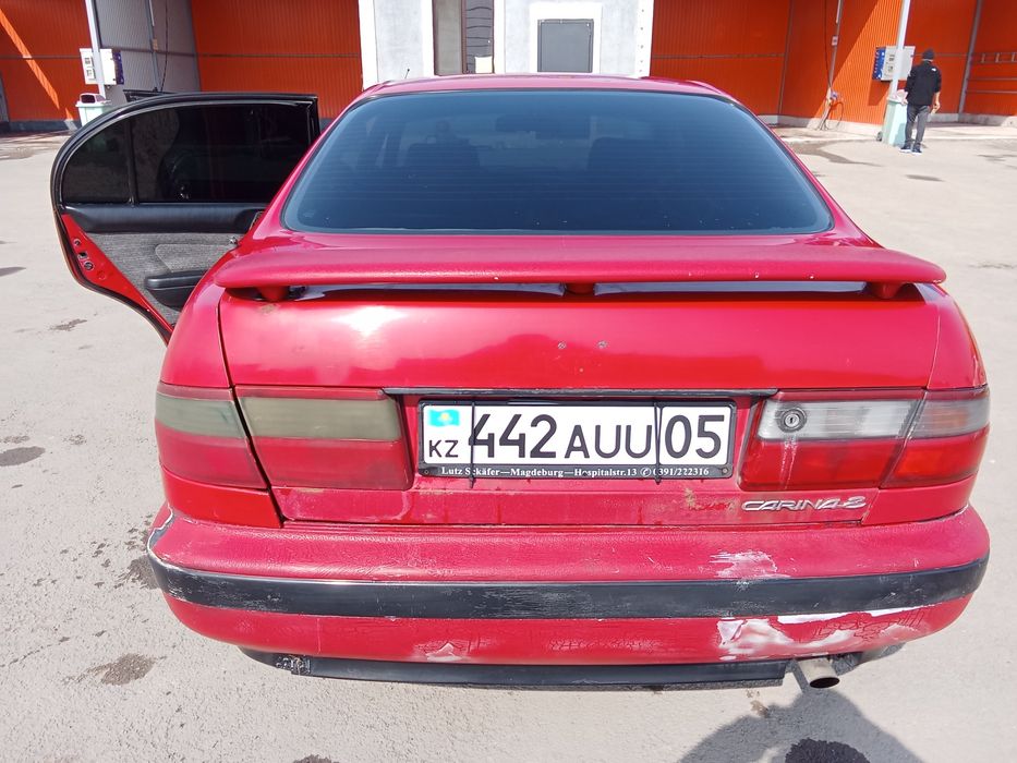 Тайота Карина 1.6