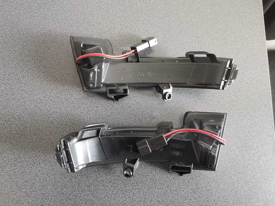 Vand semnalizari pentru oglinzile laterale Ford Focus 2