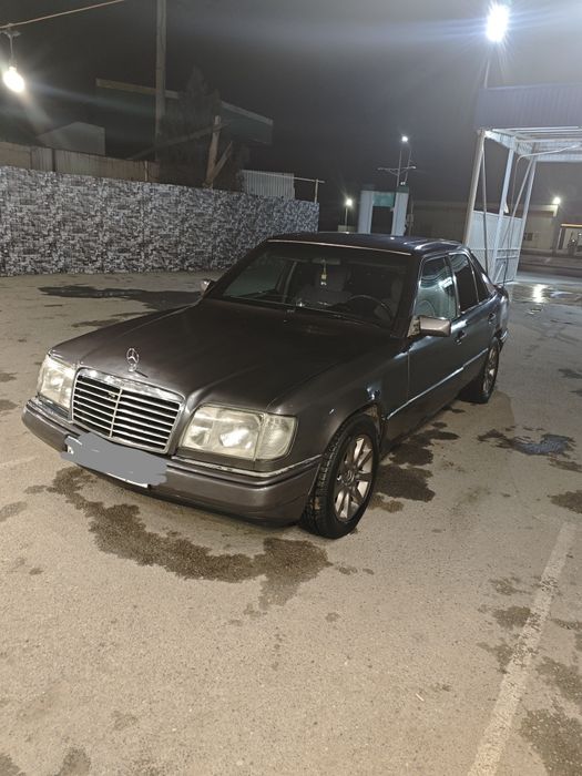 Мерседес W124 2.2 автомат